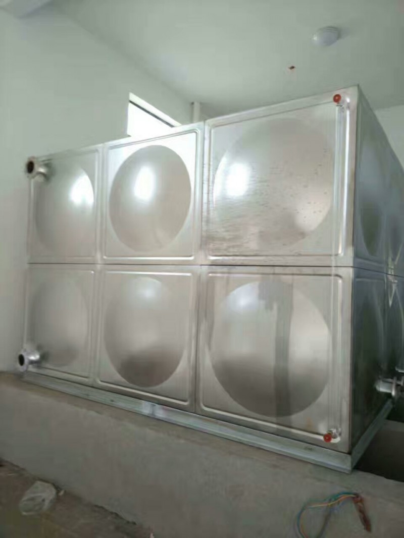 鞍山不锈钢水箱销售公司，鞍山市不锈钢保温水箱生产加工厂家