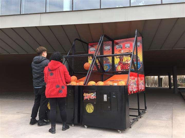 成人投币篮球机 投篮机电玩城设备 大型游乐设备
