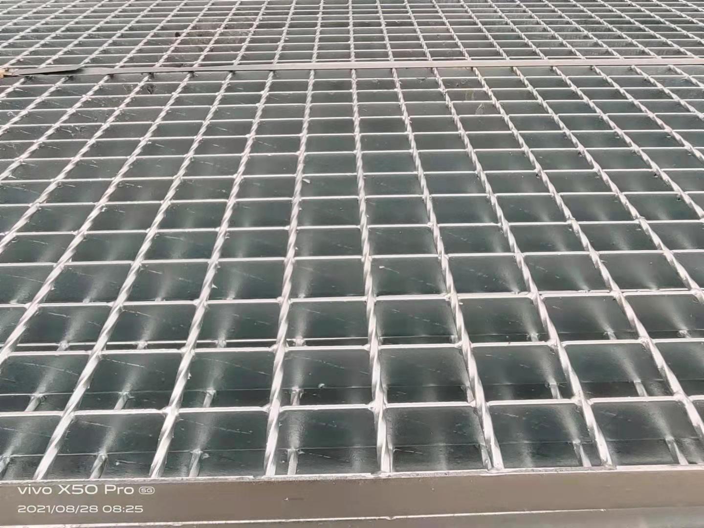 决定钢格栅板的价格因素到底有哪些？