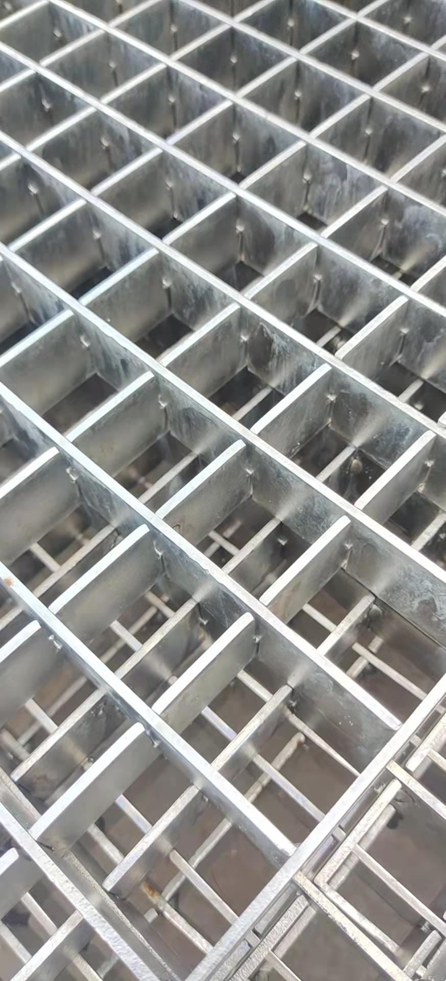 为什么不锈钢钢格板要抛光？是否是永远性的？