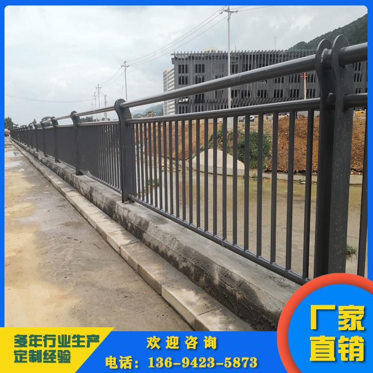 广州厂家定做 交通道路护栏 河道公园护栏 高速防撞护栏