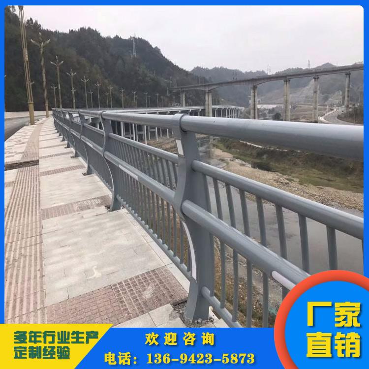 桥梁河道灯光护栏 佛山防撞桥梁护栏 立交桥防护栏 批发价格