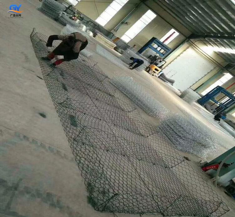 PVC包塑石笼网 墨绿格宾网 雷诺护垫广盈专业生产