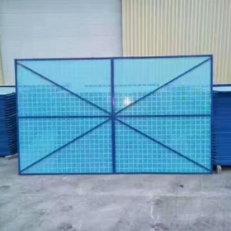 厂家直供昭通冲孔爬架网 高层建筑爬架网 安全防护隔离爬架网咨询皇雅