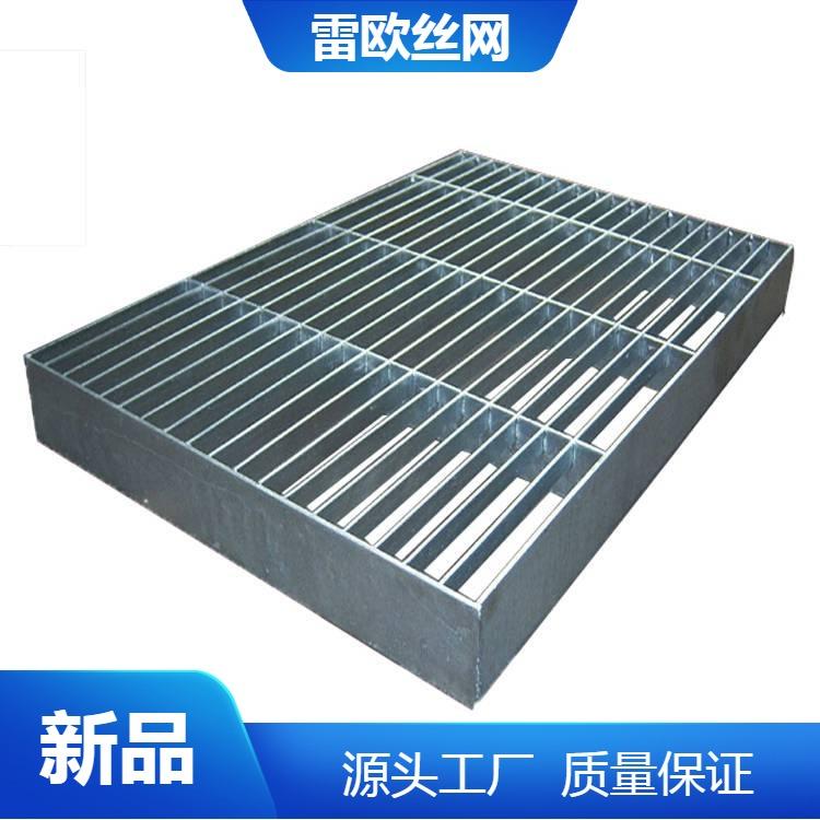 楼梯踏步板排水沟盖板表面处理镀锌材质235D低碳钢304不锈钢可选