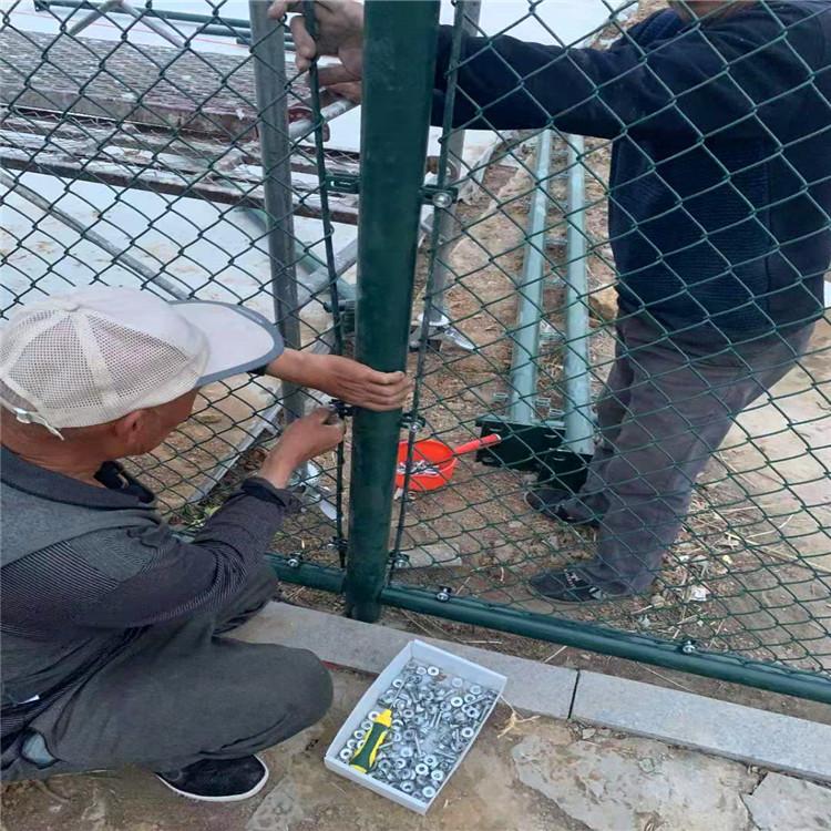 篮球围栏网 体育护栏网 百安 体育场护栏网厂