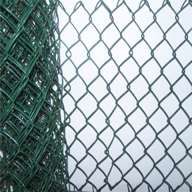厂家销售定制 球场场地围网 篮球场围网厂家 球场用的围网