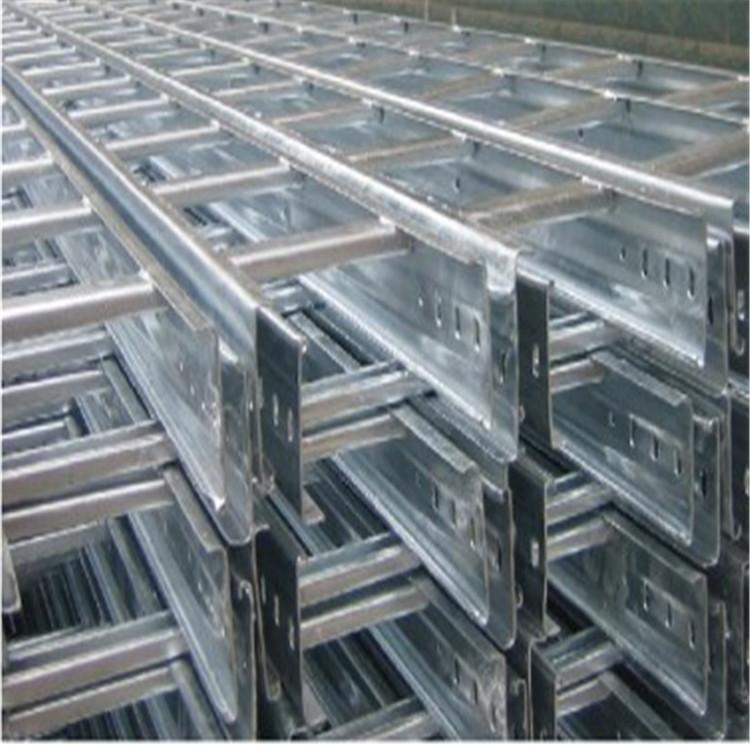 镀锌桥架 长期供应电缆桥架 加工定制各种型号电缆桥架