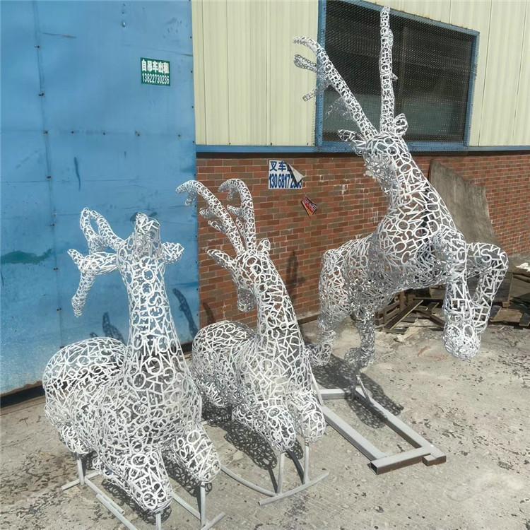 崇艺 抽象户外园林雕塑 不锈钢几何鹿雕塑 价格合理