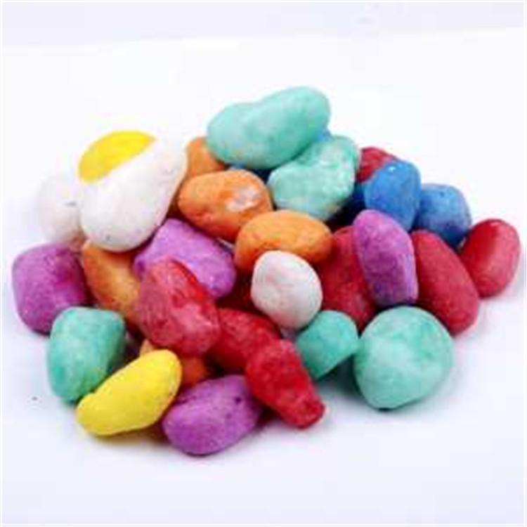 水磨石子 园林造景彩色水磨石子 红色石子