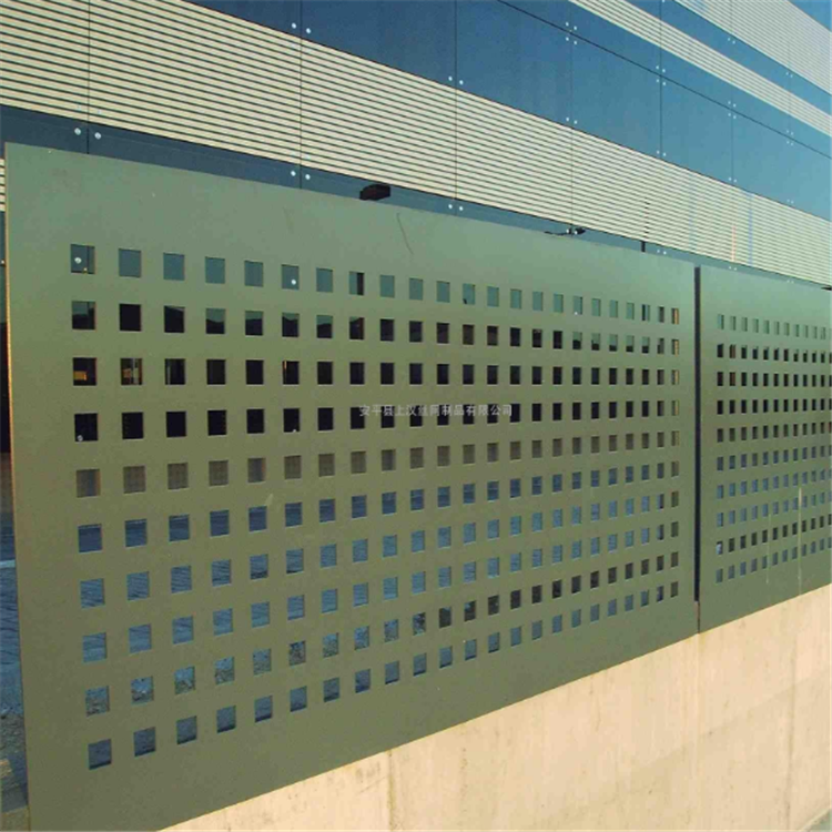 厂家直销穿孔铝板 冲孔铝板 不锈钢冲孔板 镀锌冲孔网板 防滑冲孔踏板 圆孔洞洞板