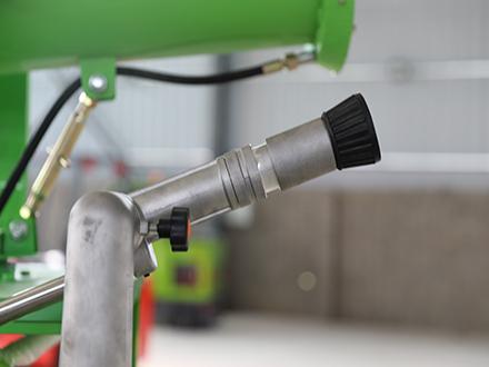 电动洒水车三大特点