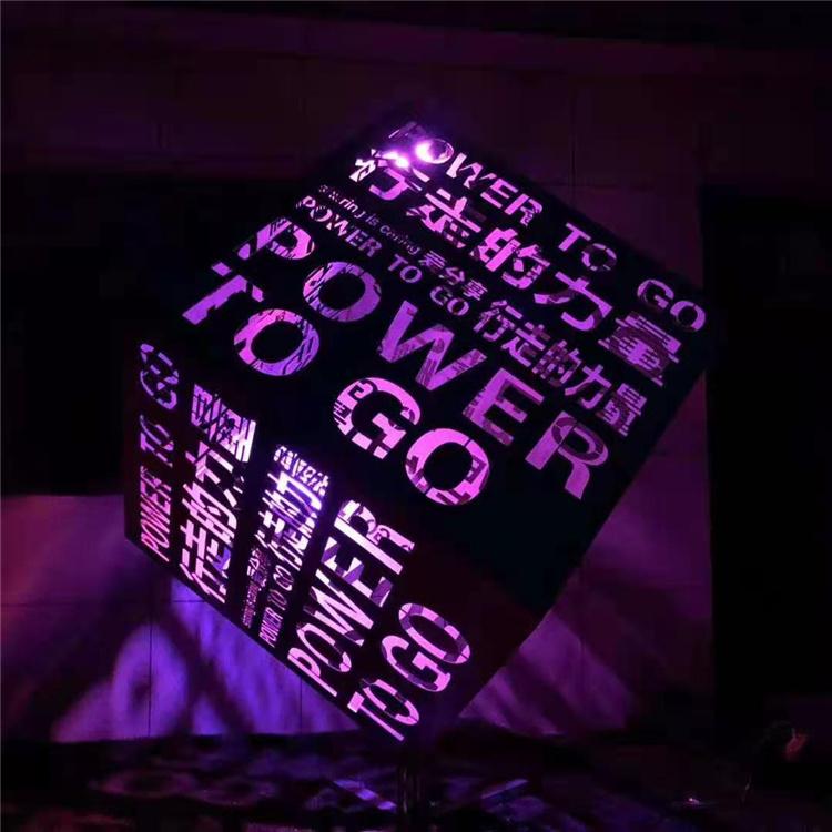 不锈钢发光镂空雕塑定制 不锈钢雕塑定制 