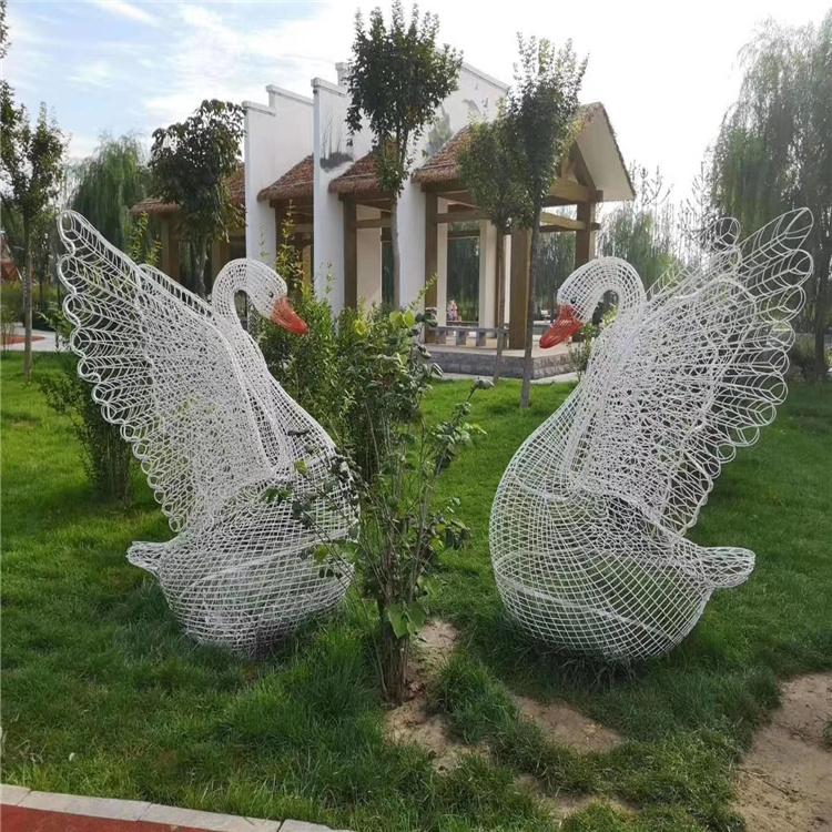 雕塑厂家 不锈钢镂空雕塑