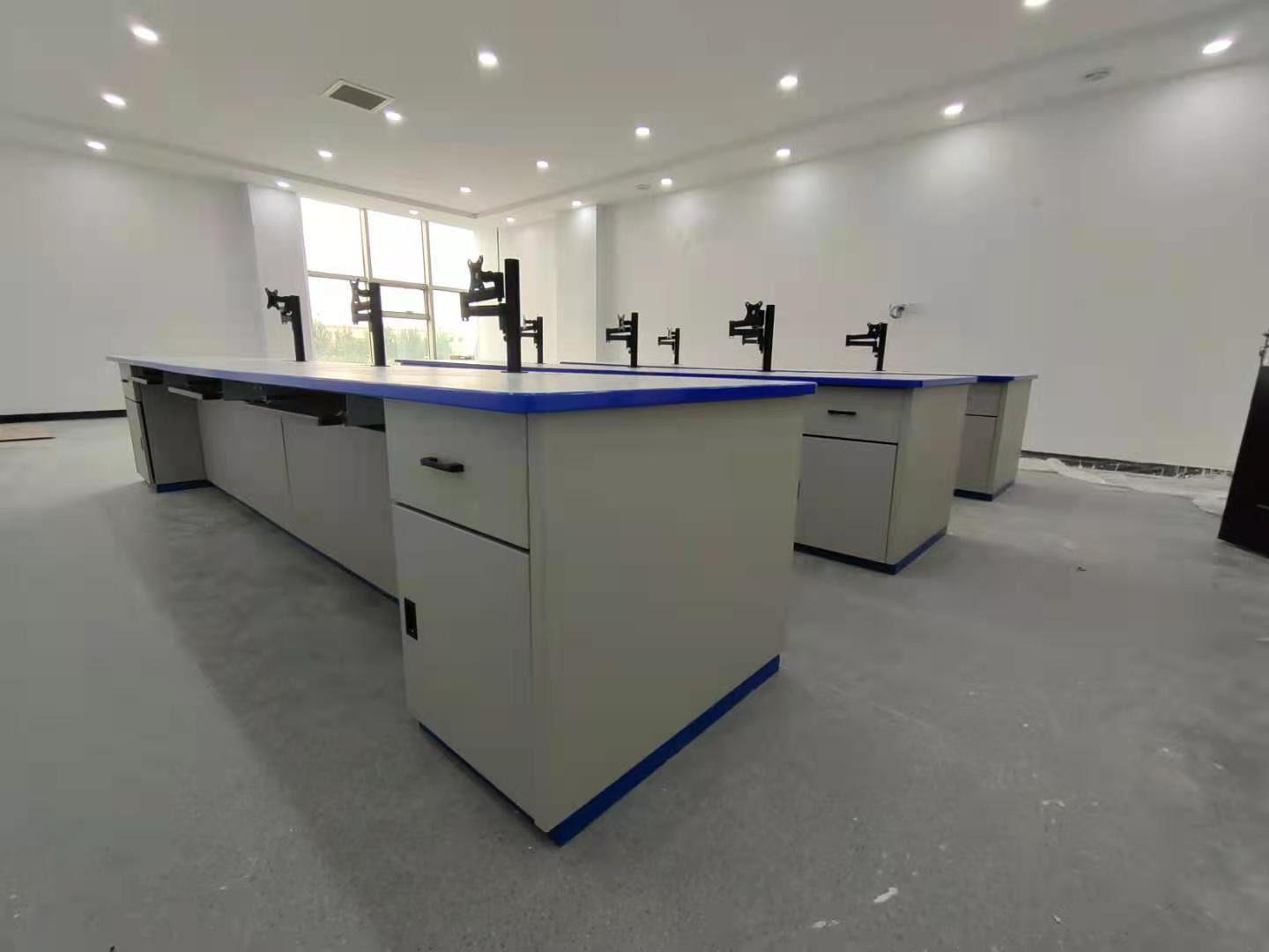 指挥中心控制台