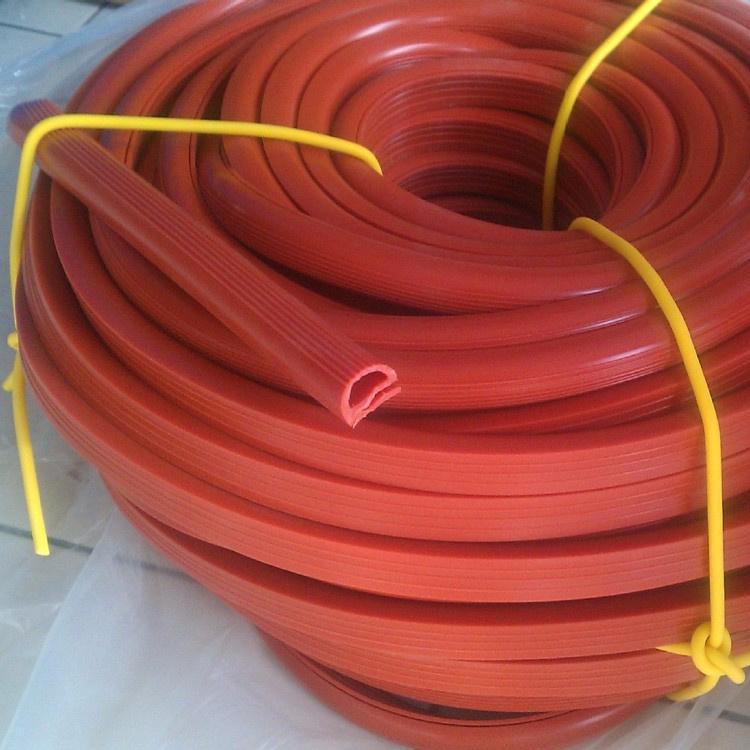 厂家直销  硅胶发泡条 发泡密封条 门窗密封条 硅胶密封条 耐高温阻燃胶条