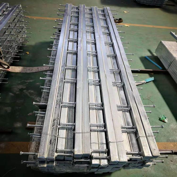 热镀锌预埋槽道的预埋形式是什么