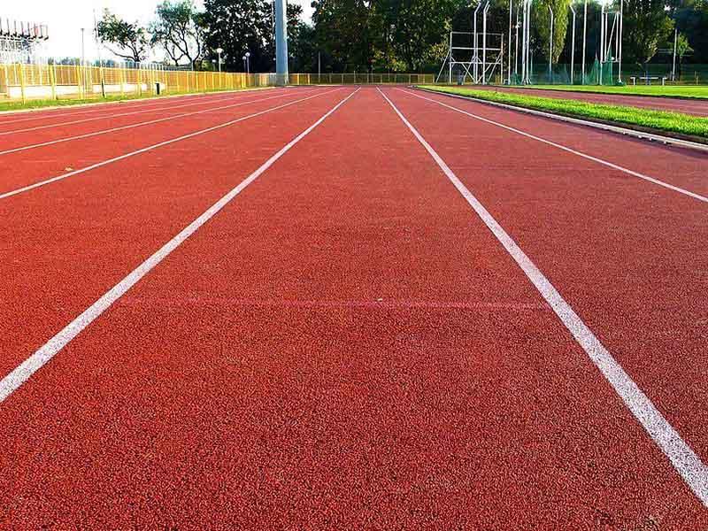 环保型塑胶跑道施工价格  混合型塑胶跑道价格   新国标塑胶跑道材料厂家