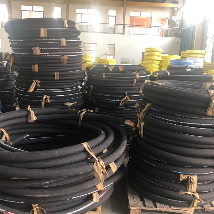 高压胶管、不锈钢金属管 收缩温度低 防水效果优越 耐久度优良