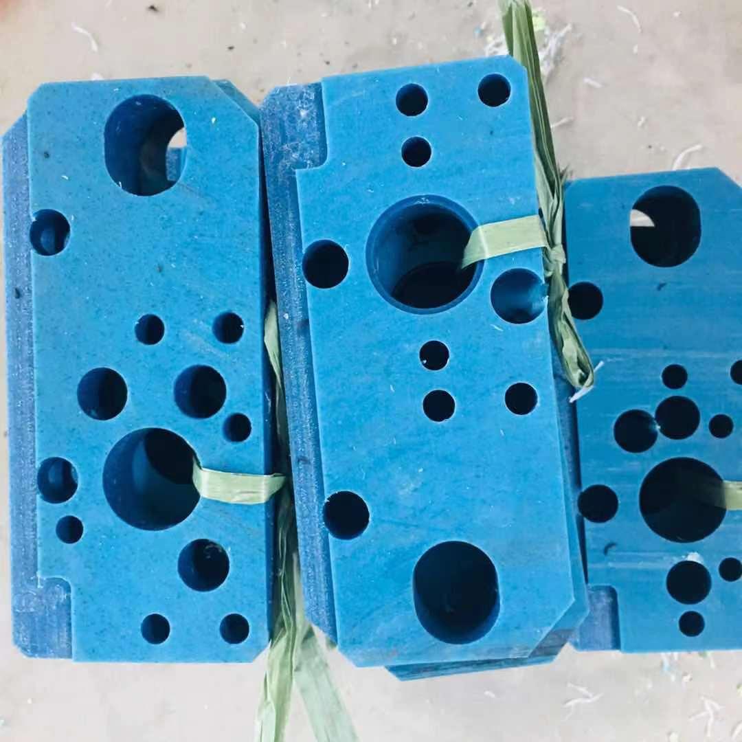 蓝色尼龙板 单体浇筑尼龙板 可自由裁切尼龙板