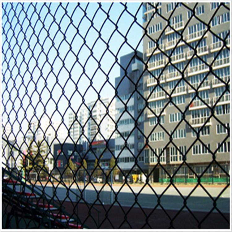 球场护栏围网 学校绿色球场围网 笼式足球场围栏网