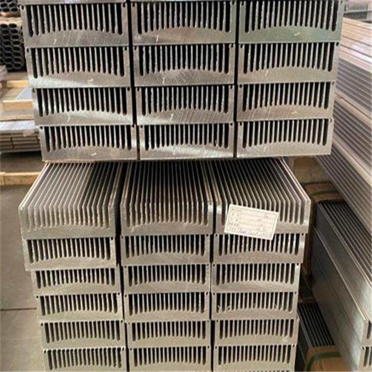 工业铝合金型材配件深加工