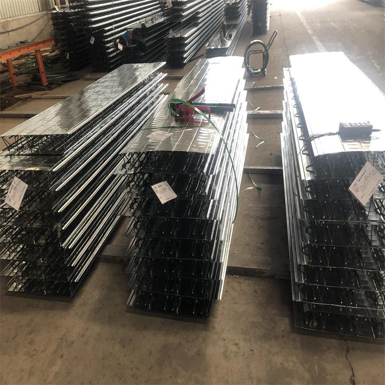 泓清铠钰   高层镀锌钢筋组合自承式承重  桁架楼承板  样式众多