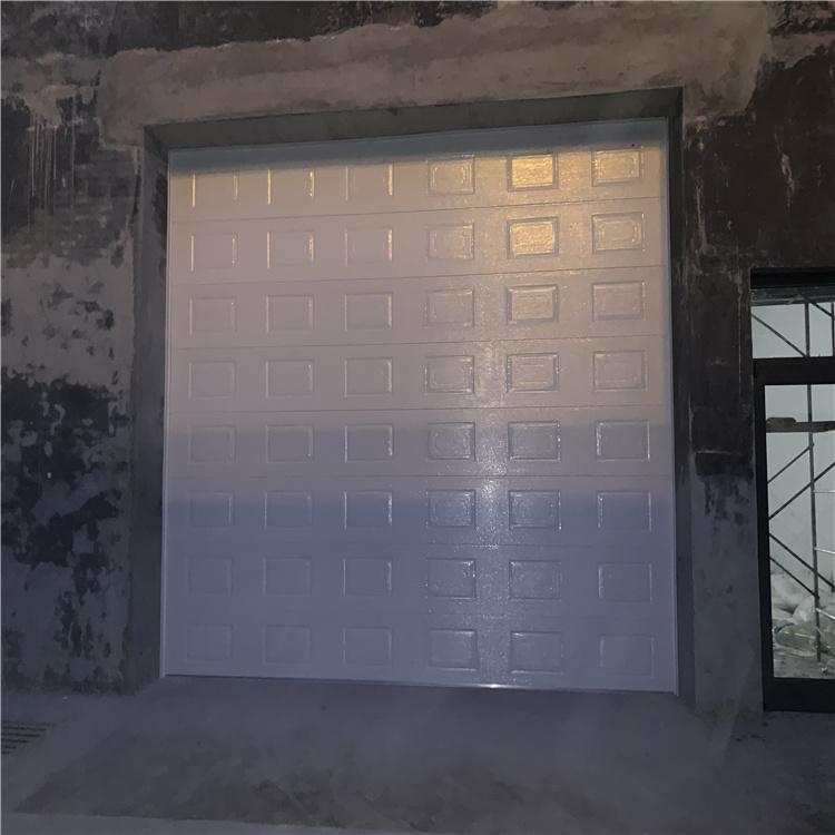 保温车库门 响应快 开启方便 道硕门业 车库门厂家