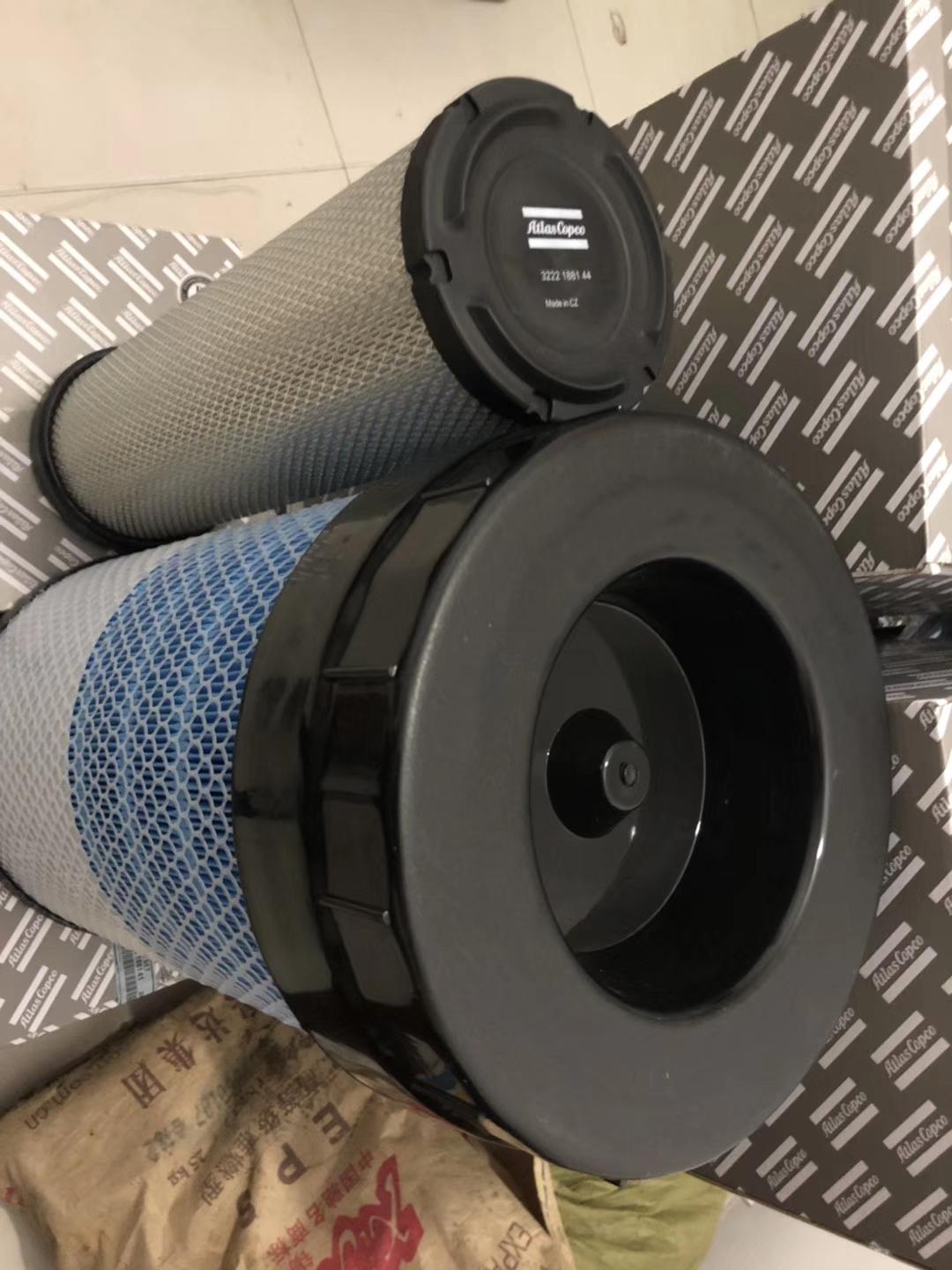 华宝过滤阿特拉斯发动机空气滤芯3222188141适用于D7 L6 L8钻机