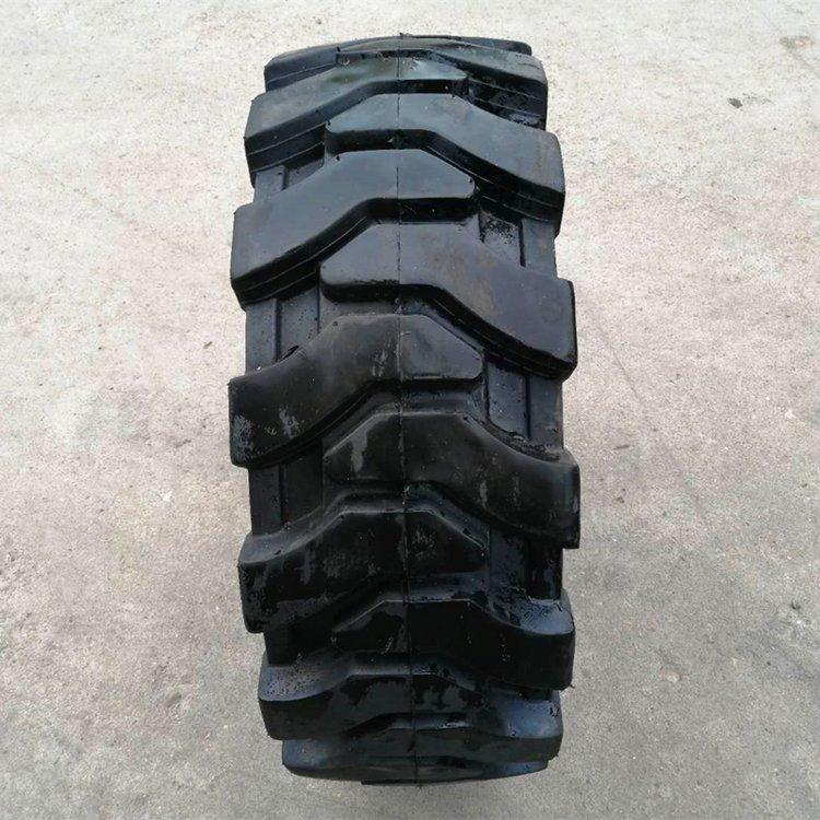 巡逻车轮胎 无轨胶轮车轮胎