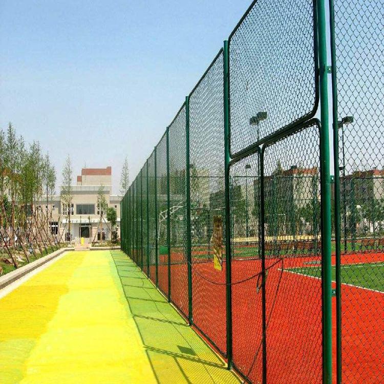  体育场围网 篮球场围网现货供应