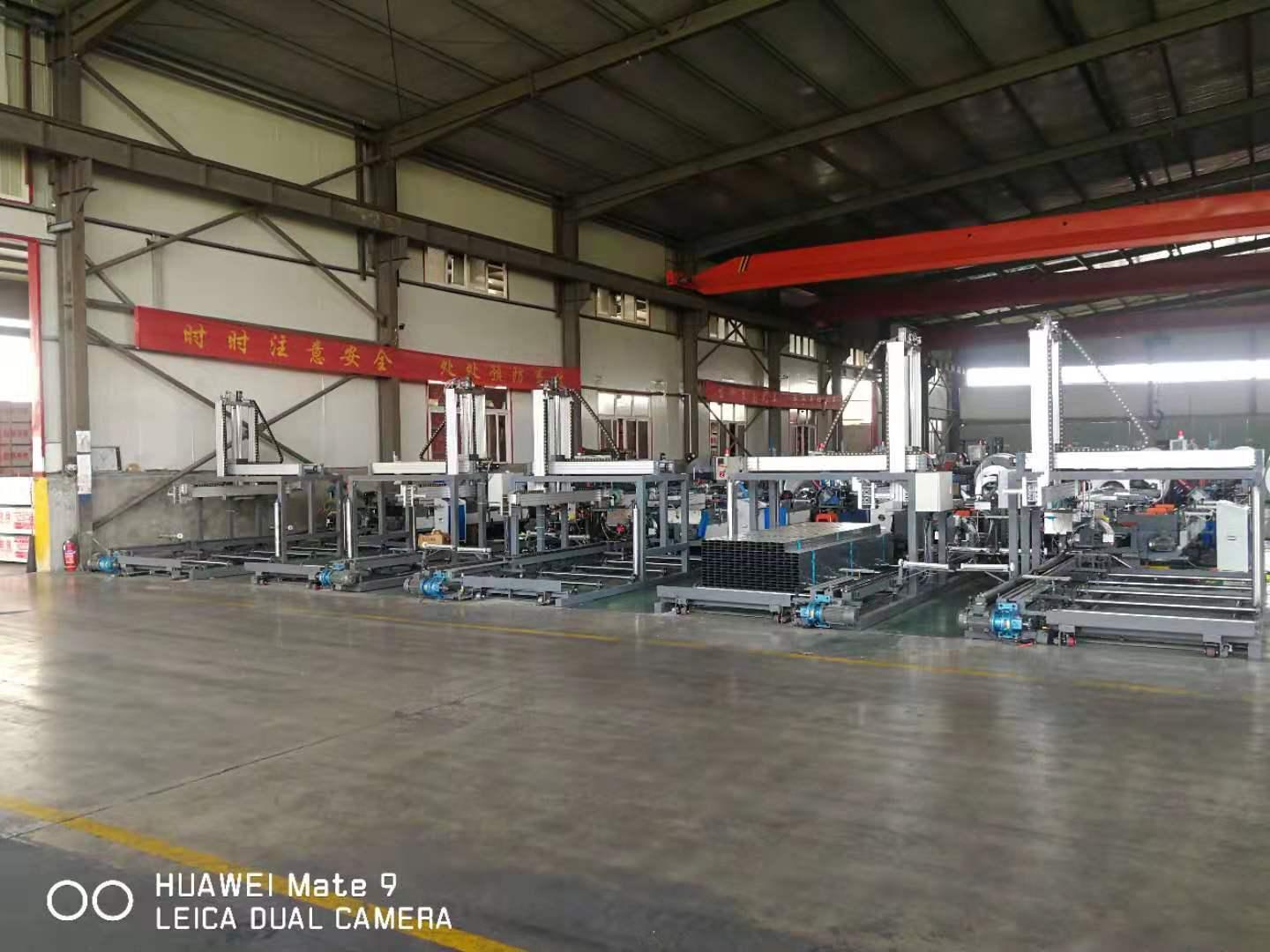 龙骨打包机河北霸州文安轻钢龙骨自动化流水线打包贴标码垛