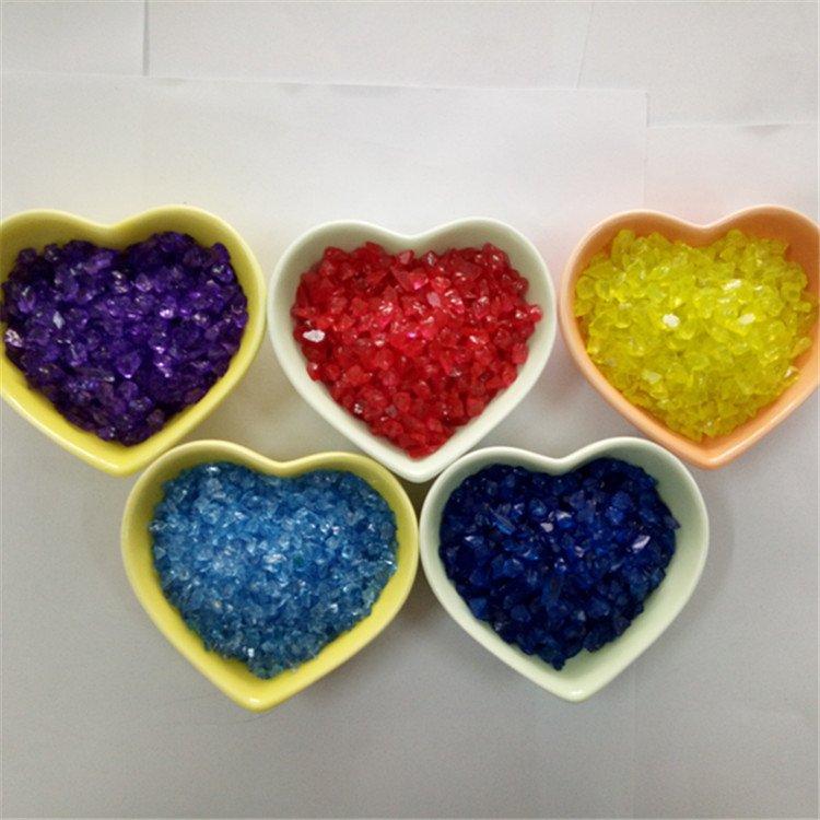 供应彩色玻璃砂 微景观装饰 地坪用透明玻璃颗粒 海底装饰 玻璃砂