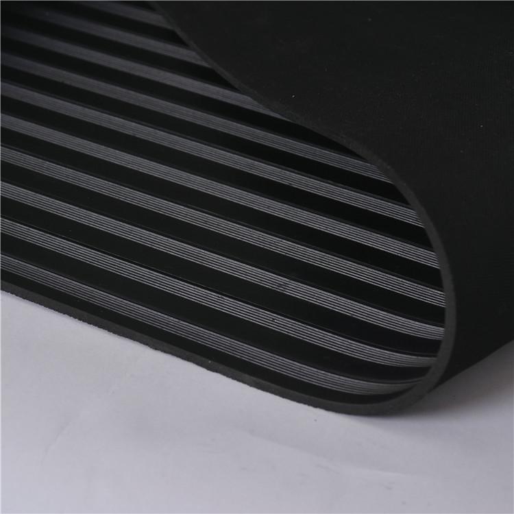 京东 美式橡胶板厂家定制 运动场所美式条纹橡胶板 现货供应