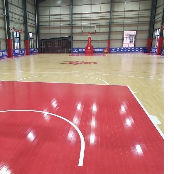 巨枫国标篮球馆专用运动木地板最新价格 学校篮球馆用运动木地板龙骨标准