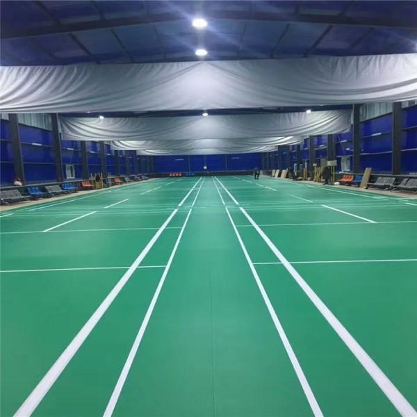 上海体育中心木地板免费施工 羽毛球馆运动胶地板  实木运动木地板  