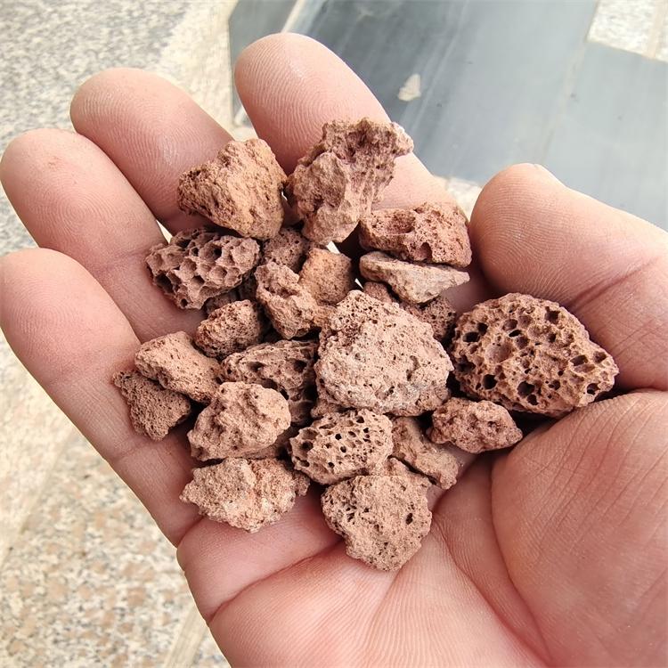 红色火山石 多肉园艺铺面园林造景过滤用规格齐全火山岩