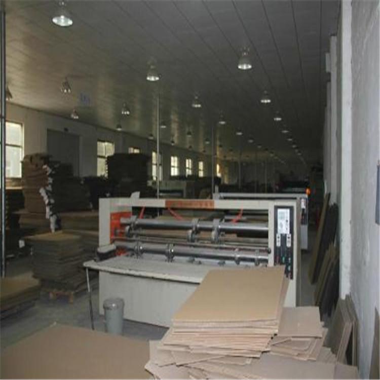 特硬 快递物流包装箱 异形纸箱 防撞抗压带脚瓦楞箱