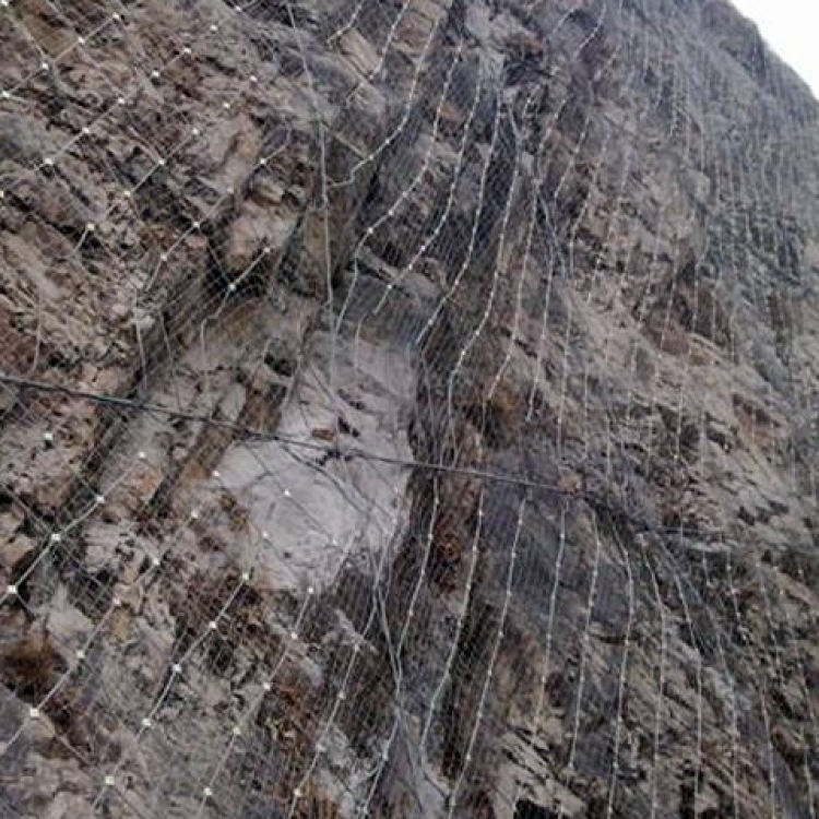 山西主动拦石防护网 覆盖式主动防护网 山体滑坡治理