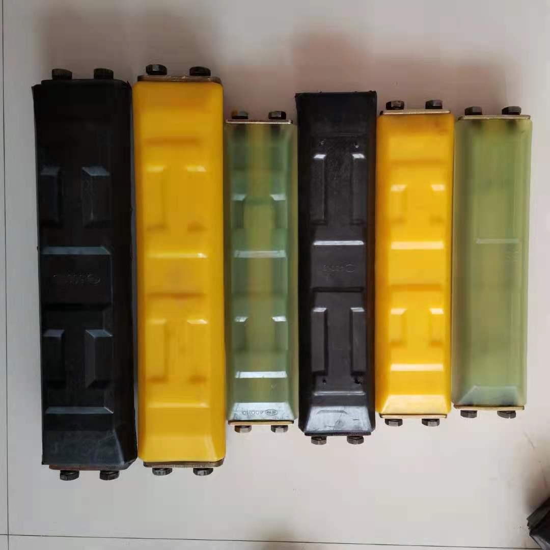 挖掘机履带用橡胶块 收割机橡胶履带