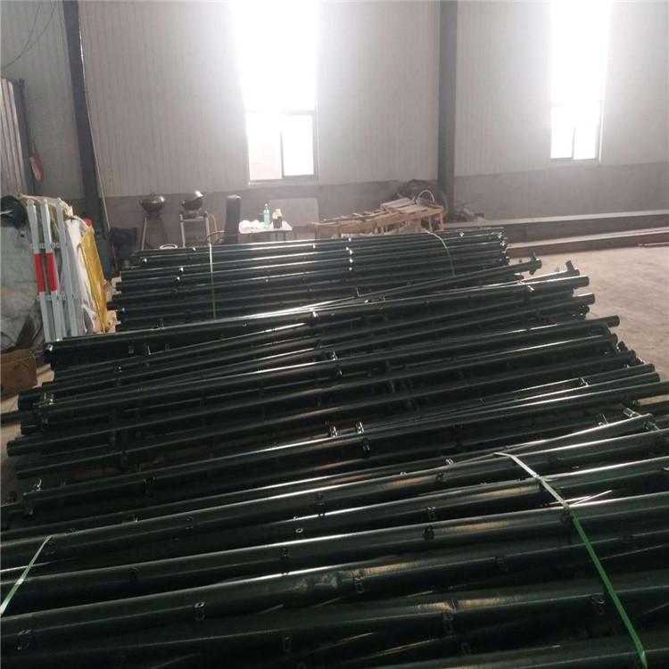 钧平丝网 运动场地围栏网 足球场铁丝网 球场运动场围网厂家