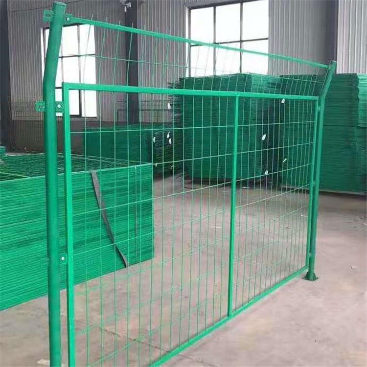 钧平丝网 草坪护栏网 公路护栏网防护网 护栏网生产厂家