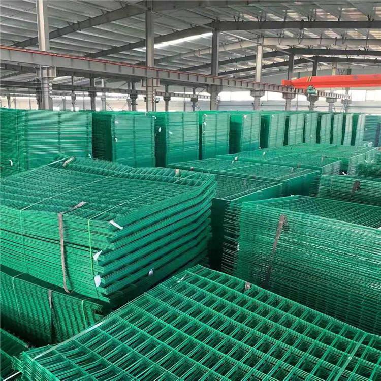 钧平丝网 工程围挡护栏 公路护栏网 桥梁防抛网厂家