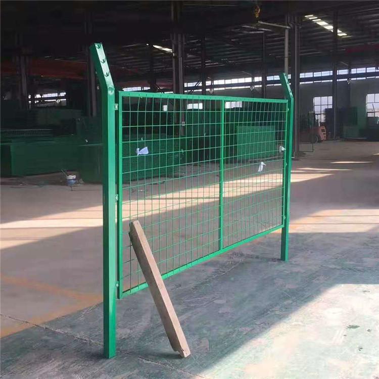 钧平丝网 工程围挡护栏 公路护栏网 桥梁防抛网厂家