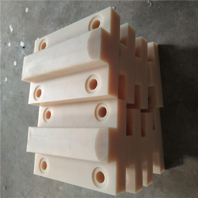 尼龙板 浇铸尼龙板 MC尼龙板 MC901尼龙板 阻燃尼龙板 绝缘尼龙板