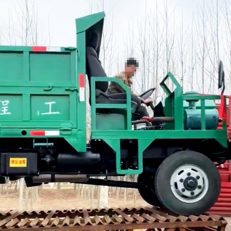 玖田重工矿用四驱运输车四不像车拖拉机翻斗自卸车厂家