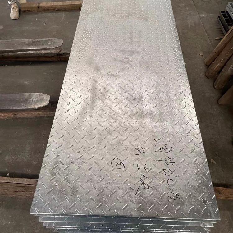 踏步钢格栅踏步板钢格板 电厂平台钢格板  钢格板价格多少