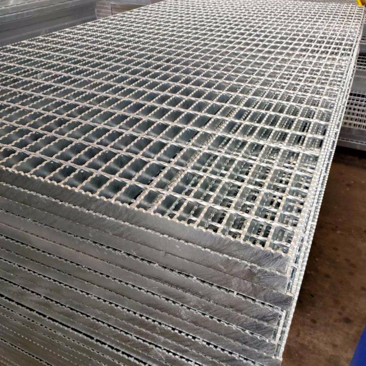 踏步钢格栅钢格栅板价格 钢格板  金属格栅板