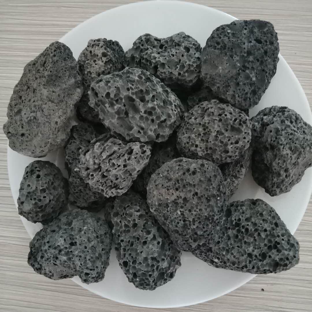 矿山直供人工湿地火山石 量大优惠红色大块火山岩