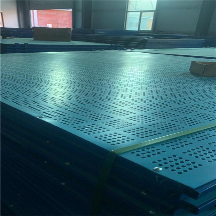 利安美信 攀枝花建筑工程爬架网提升架供应 升降机高空作业车供应